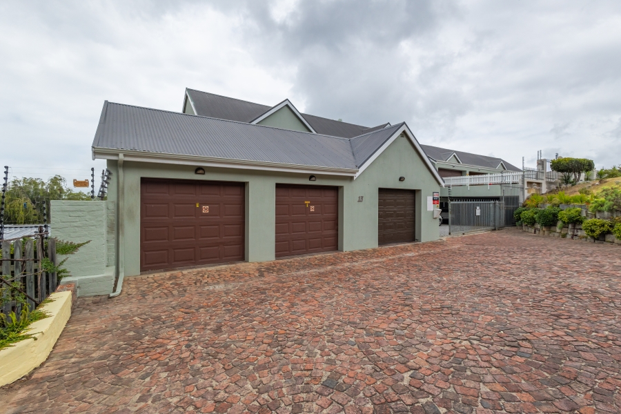 3 Bedroom Property for Sale in Knysna Central Western Cape